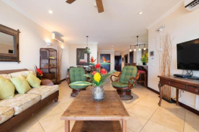 6th-floor ocean-view 3-bedroom with TV in every room